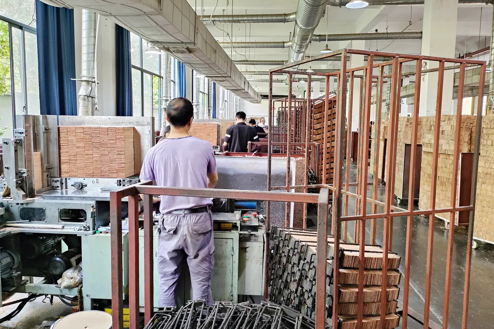 Pencil barrel shaping and processing line